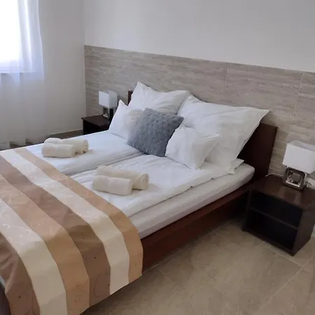 Апартаменты Tandem Kapolnasnyek